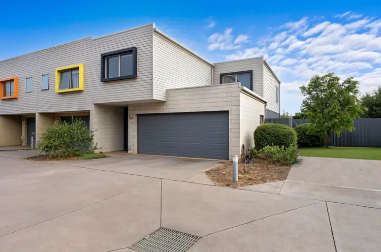 10 Napier Place