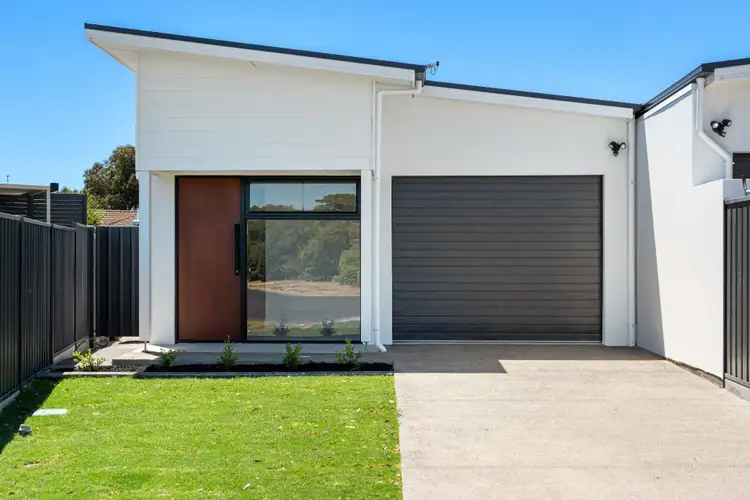 5 Monte Court