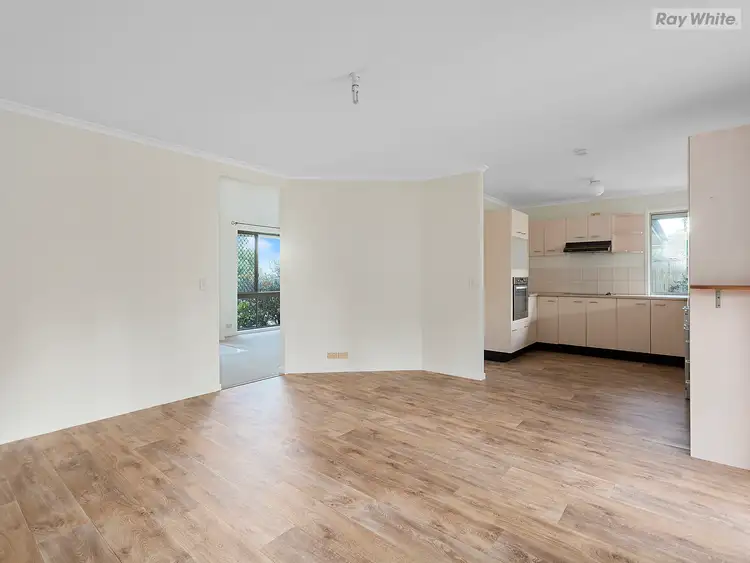 Sixth view of Homely house listing, 4 Lauren Court, Camira QLD 4300