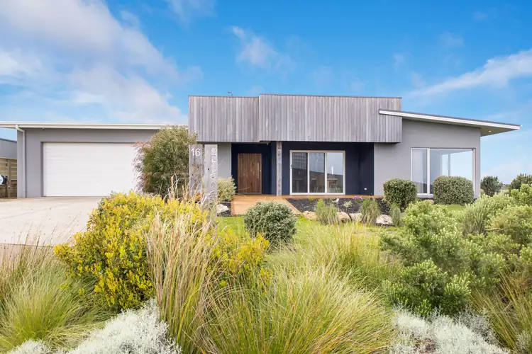 16 Whale Avenue