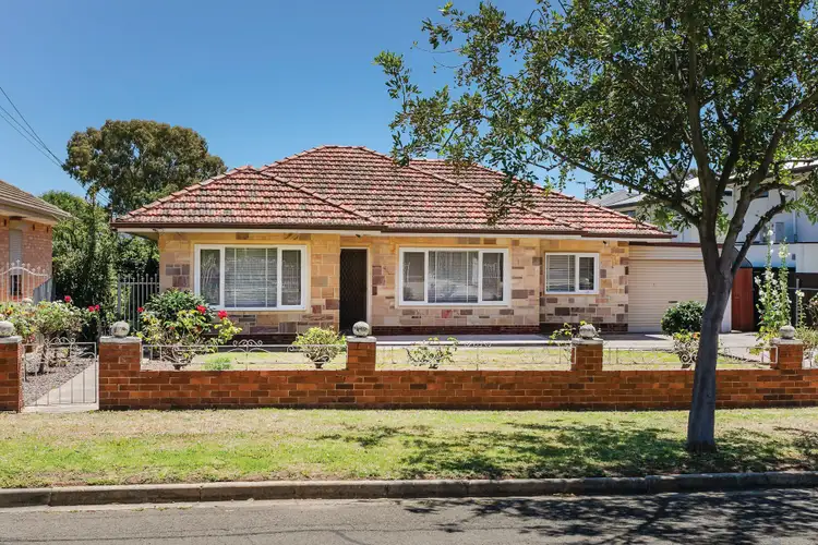 24 Nalara Avenue