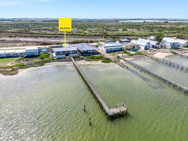 35 GOOLWA CHANNEL Drive