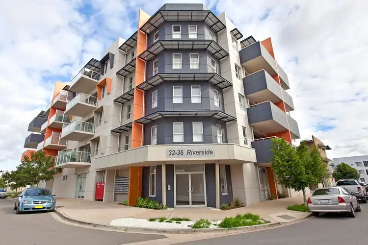 21/32 Riverside Street, Mawson Lakes SA 5095