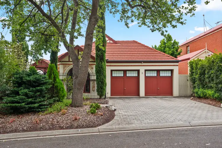 5 Angove Park Drive