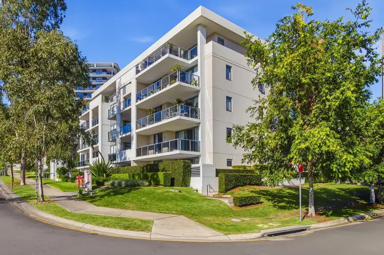 2 Lucinda Avenue