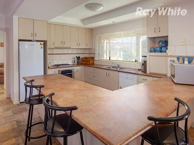 Fifth view of Homely house listing, 9 Pell St, Howlong NSW