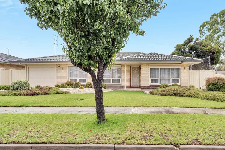 13 Carley Crescent