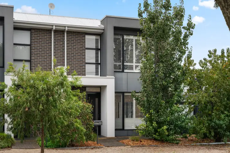6B Aysgarth Avenue