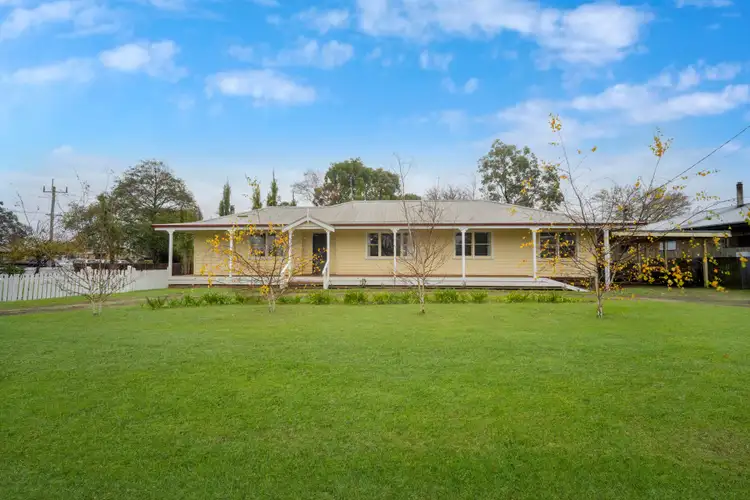 1 Murnane Street