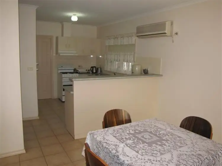 Fifth view of Homely house listing, 9 Tomlinson Ct, Loxton SA