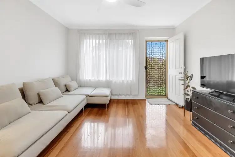 6 Faye Avenue