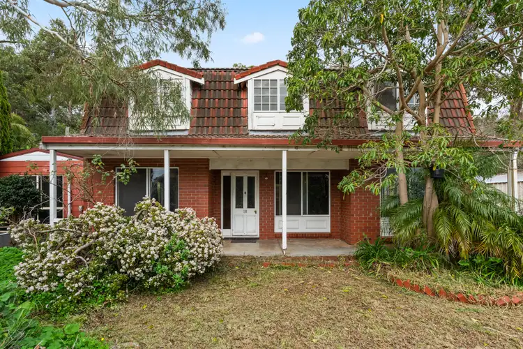 18 Alpine Court