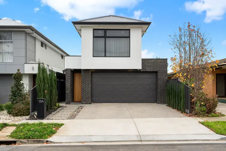 13A Munro Avenue