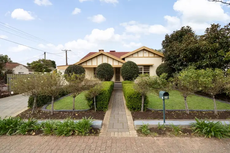 25 Struan Avenue