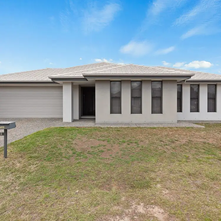 2 Hastings Avenue