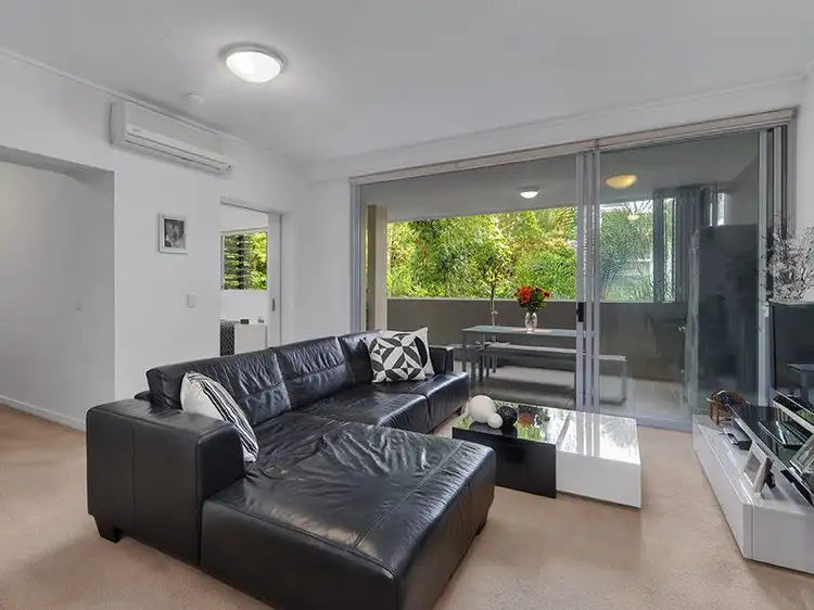 Fourth view of Homely unit listing, 324/71 Beeston Street, Teneriffe QLD 4005