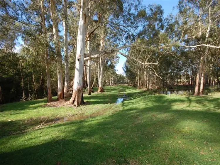 185 Beenak Rd, Yellingbo VIC
