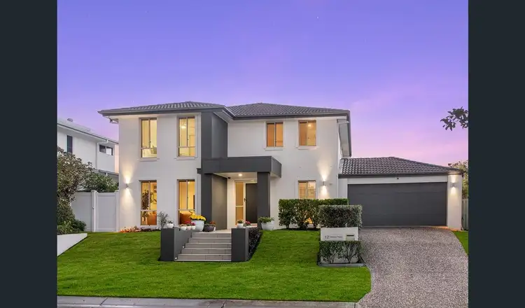 12 Brinley Place