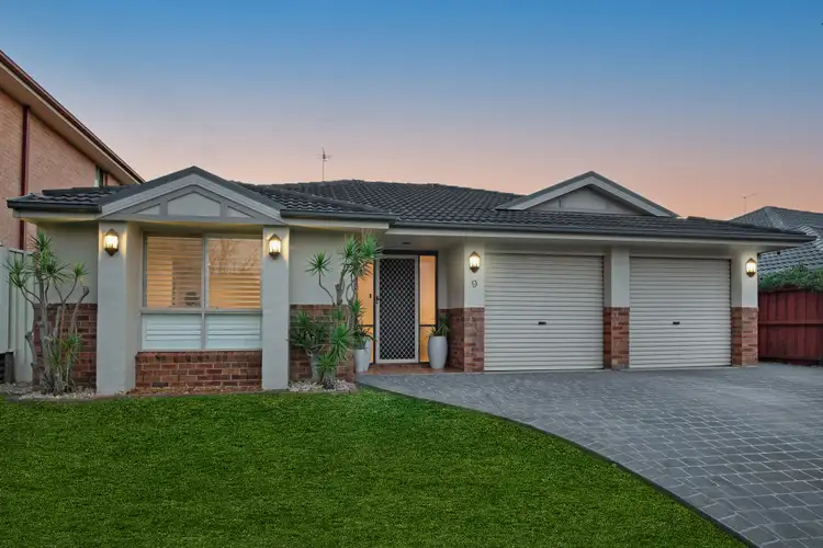 9 Pinnacle Way