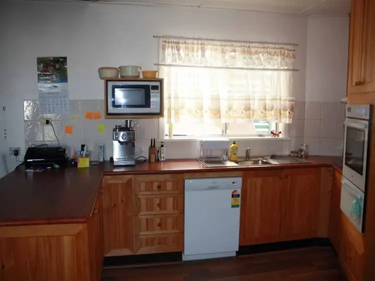 Third view of Homely house listing, 1 Lindsay, Glen Innes NSW