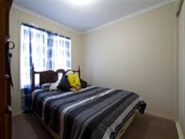 Sixth view of Homely house listing, 8 Debbie Ct, Oakey QLD