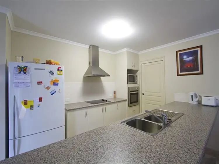 Second view of Homely house listing, 8 Debbie Ct, Oakey QLD