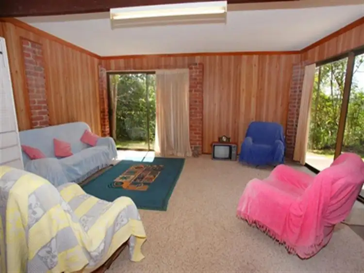 Sixth view of Homely house listing, 235 Panorama Dr, Rosemount QLD