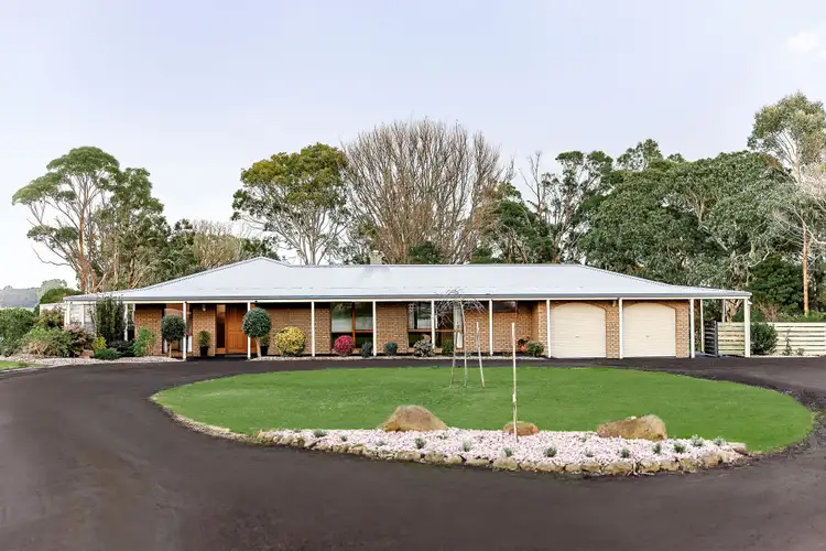 60 Forresters Road