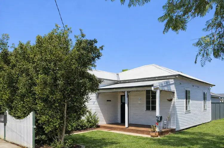 53 View Street