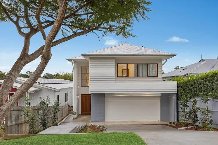 33 Robertson Street