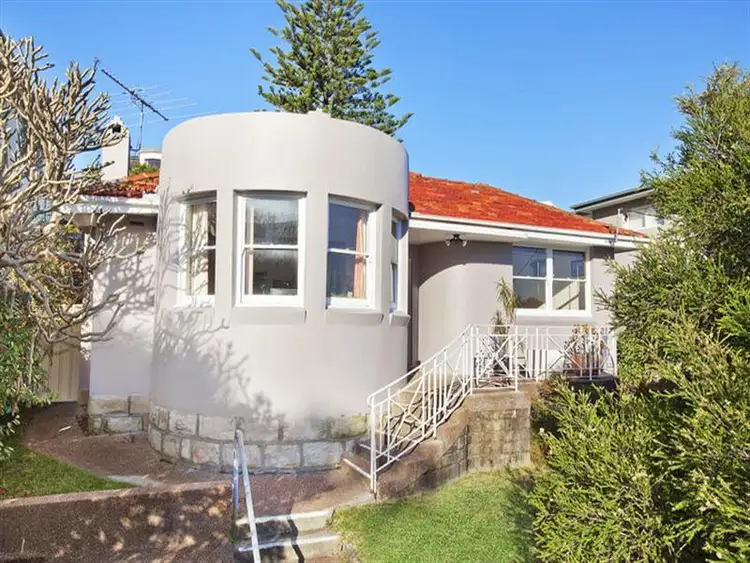 37 Hardy St, Dover Heights NSW