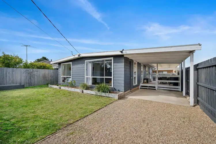 65 Swans Way