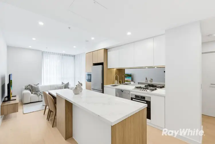 8 Maitland Place
