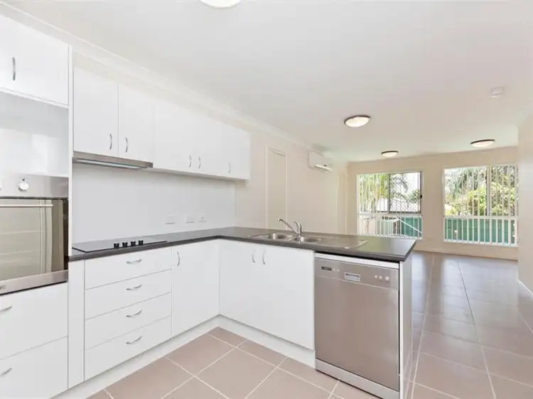 Fifth view of Homely house listing, 71 Joffre St, Wynnum QLD