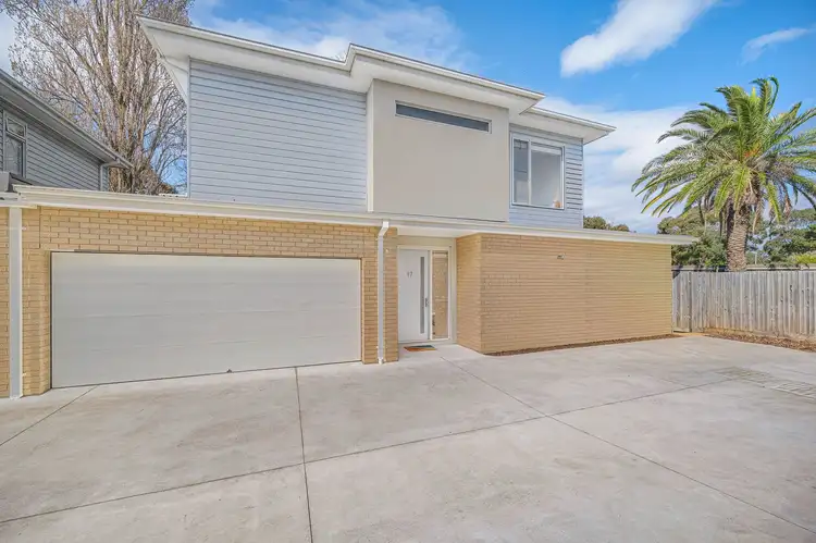 17 Penfolds Grove