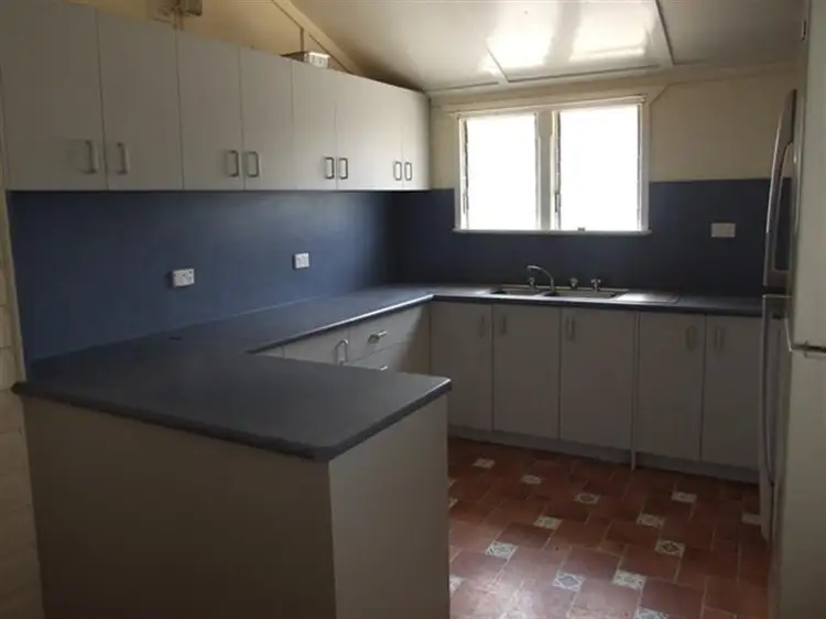 Second view of Homely house listing, 18 Edward St, Tambo QLD