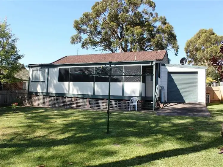 Second view of Homely house listing, 17 Albion St, Sanctuary Point NSW