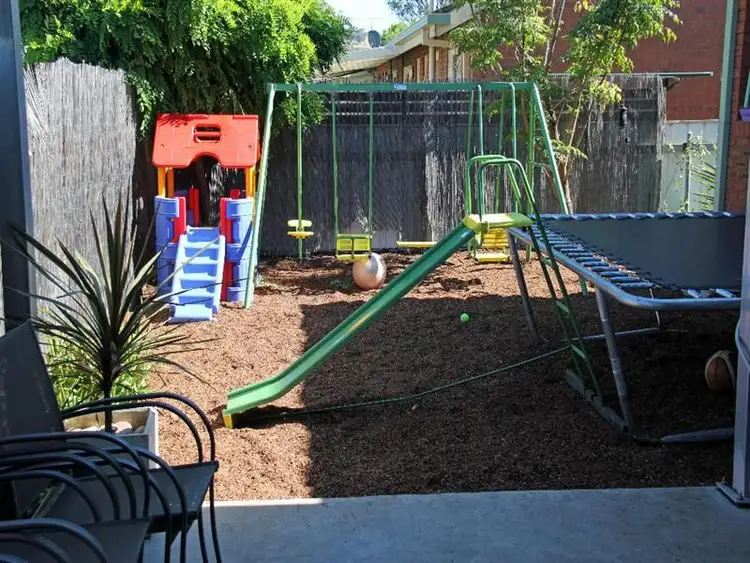Fifth view of Homely unit listing, 6/698 Lavis St, East Albury NSW