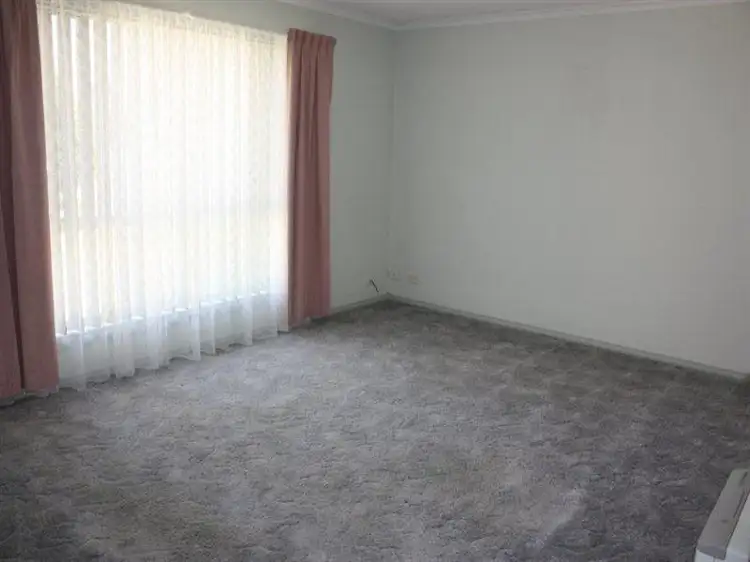 Seventh view of Homely house listing, 13 Katrina Cct, Corowa NSW