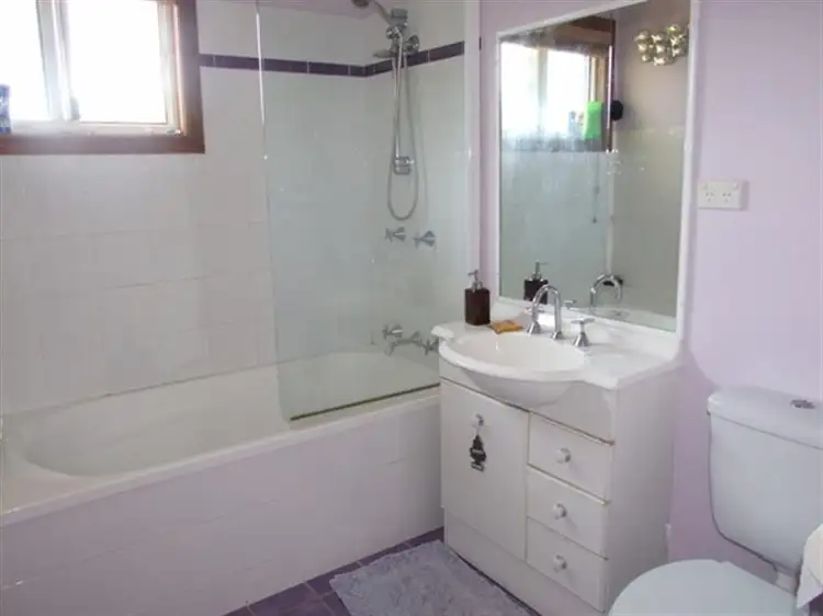 Seventh view of Homely house listing, 10 Edward Ave, Kings Point NSW