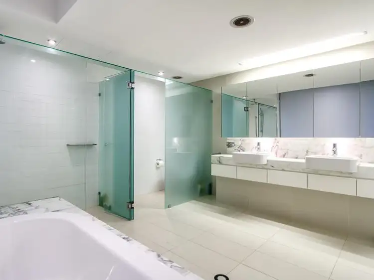 Seventh view of Homely apartment listing, 211/90 Wynnum Rd, Norman Park QLD