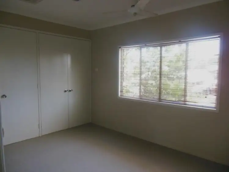 Sixth view of Homely house listing, 15 Dawn Cres, Emerald QLD