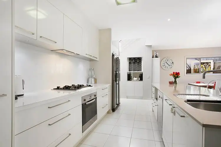 Second view of Homely house listing, 90 Effingham Street, Tarragindi QLD 4121
