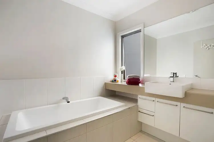 Seventh view of Homely house listing, 90 Effingham Street, Tarragindi QLD 4121