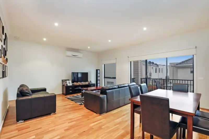 Main view of Homely townhouse listing, 31/8 Moresby Court, Craigieburn VIC 3064