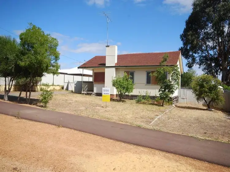 23 Roe St, Narrogin WA