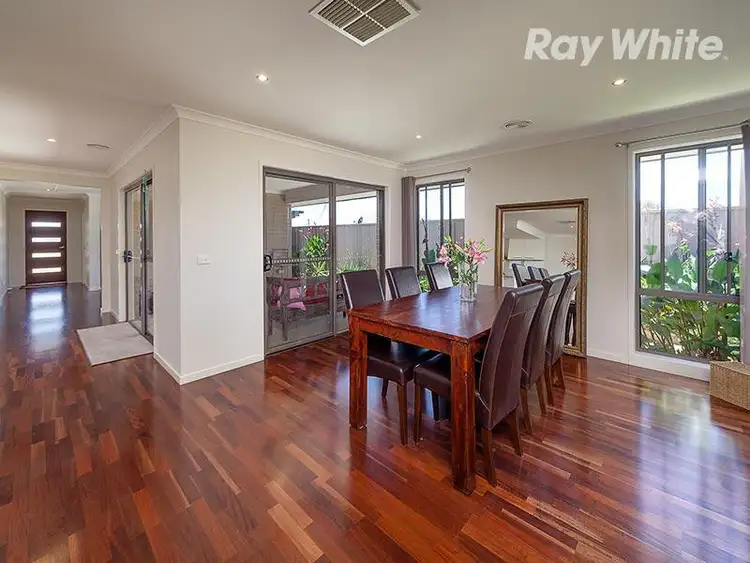 Sixth view of Homely house listing, 7 Lawson Cct, Lavington NSW