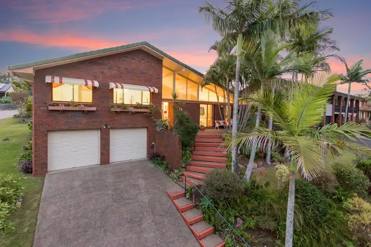 Main view of Homely house listing, 16 Helmsley Court, Carindale QLD 4152