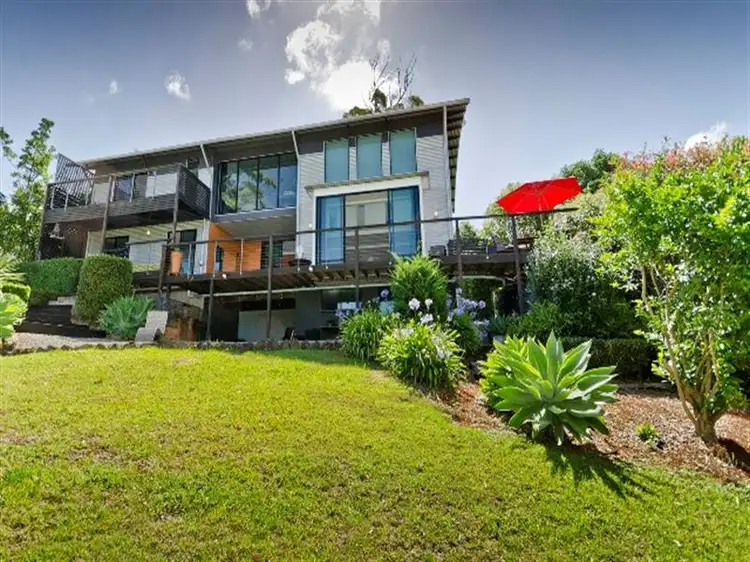 16 Eden Ct, Tamborine Mountain QLD