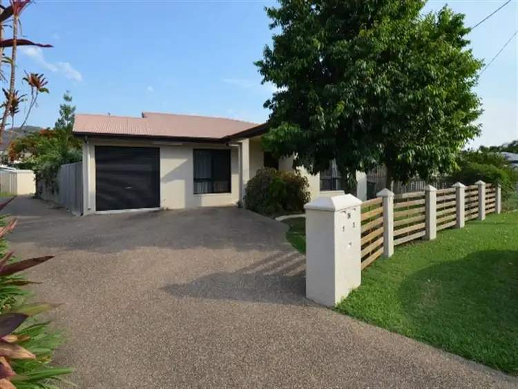 26 A and B Koinonia Ct, Rasmussen QLD